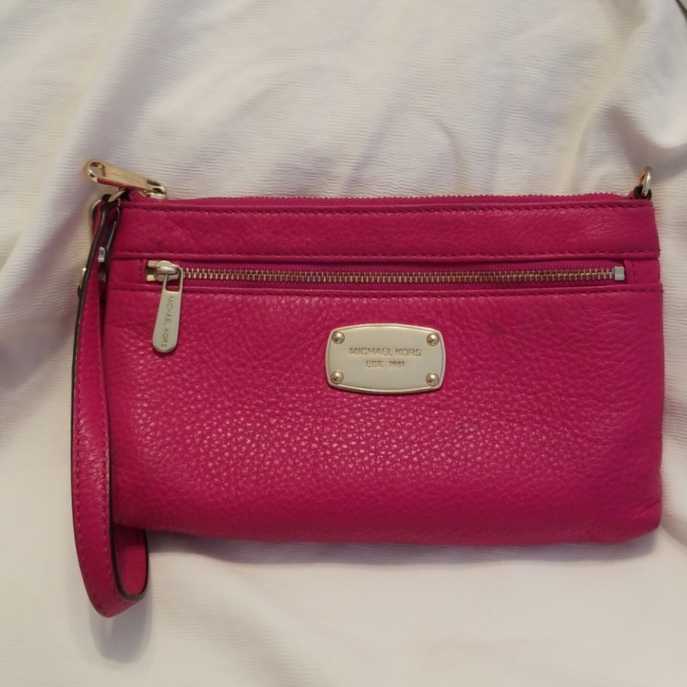 PINK Micheal Kors Wristlet